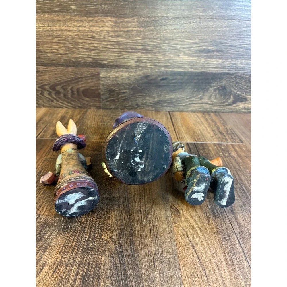 Vintage Style Resin Easter Bunny Figurines Set 3 Piece Primitive Spring Decor